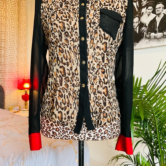 Button Down Leopard Print Top - Picture 2 of 7